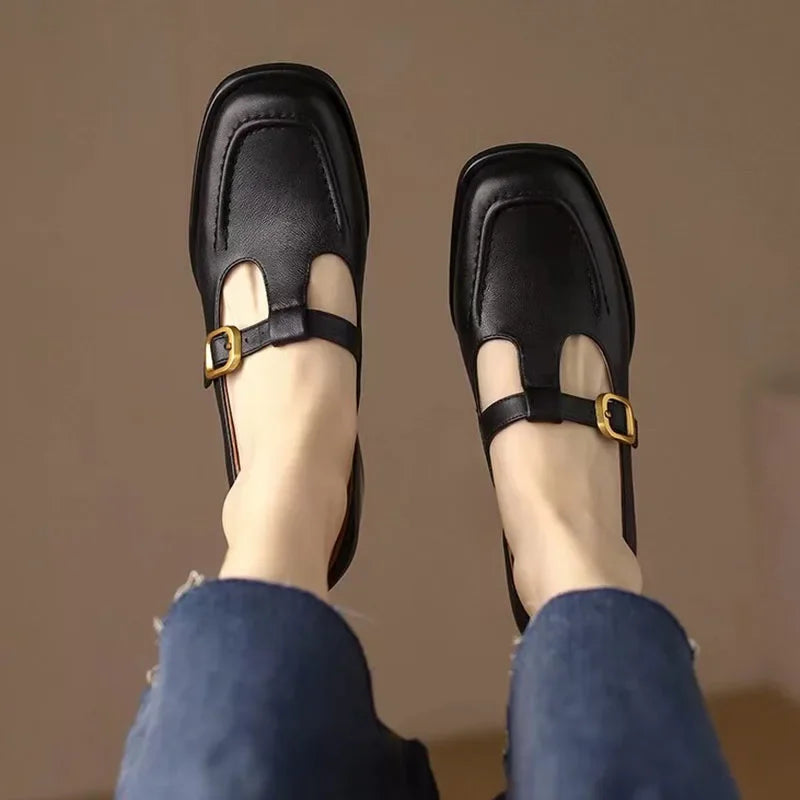 Bohdana | Boty s páskem do T ve vintage stylu