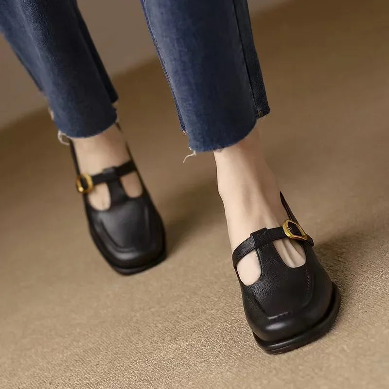 Bohdana | Boty s páskem do T ve vintage stylu