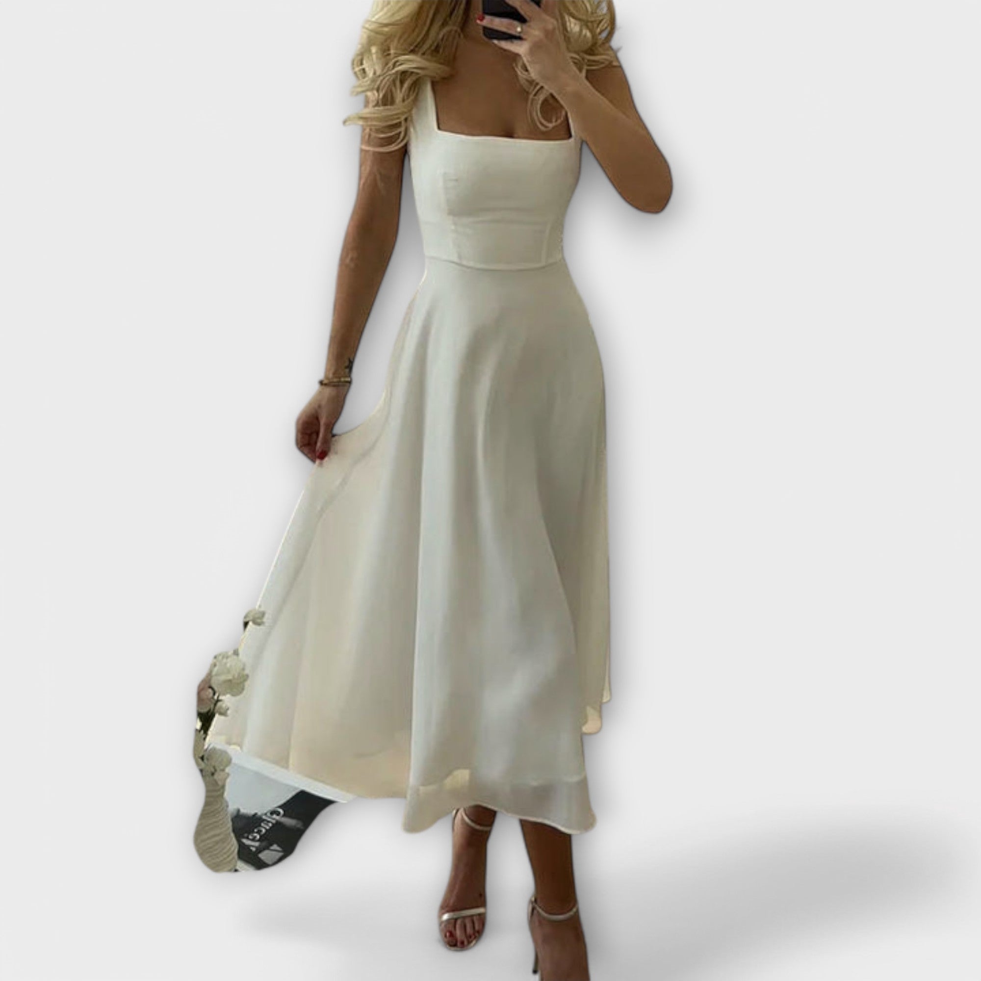 Ivona | Elegantní šaty bez rukávů